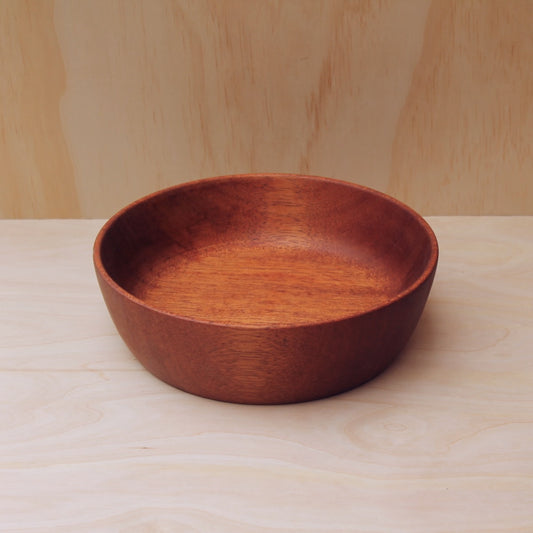 top view of the wooden catch all bowl made with african mahagony
