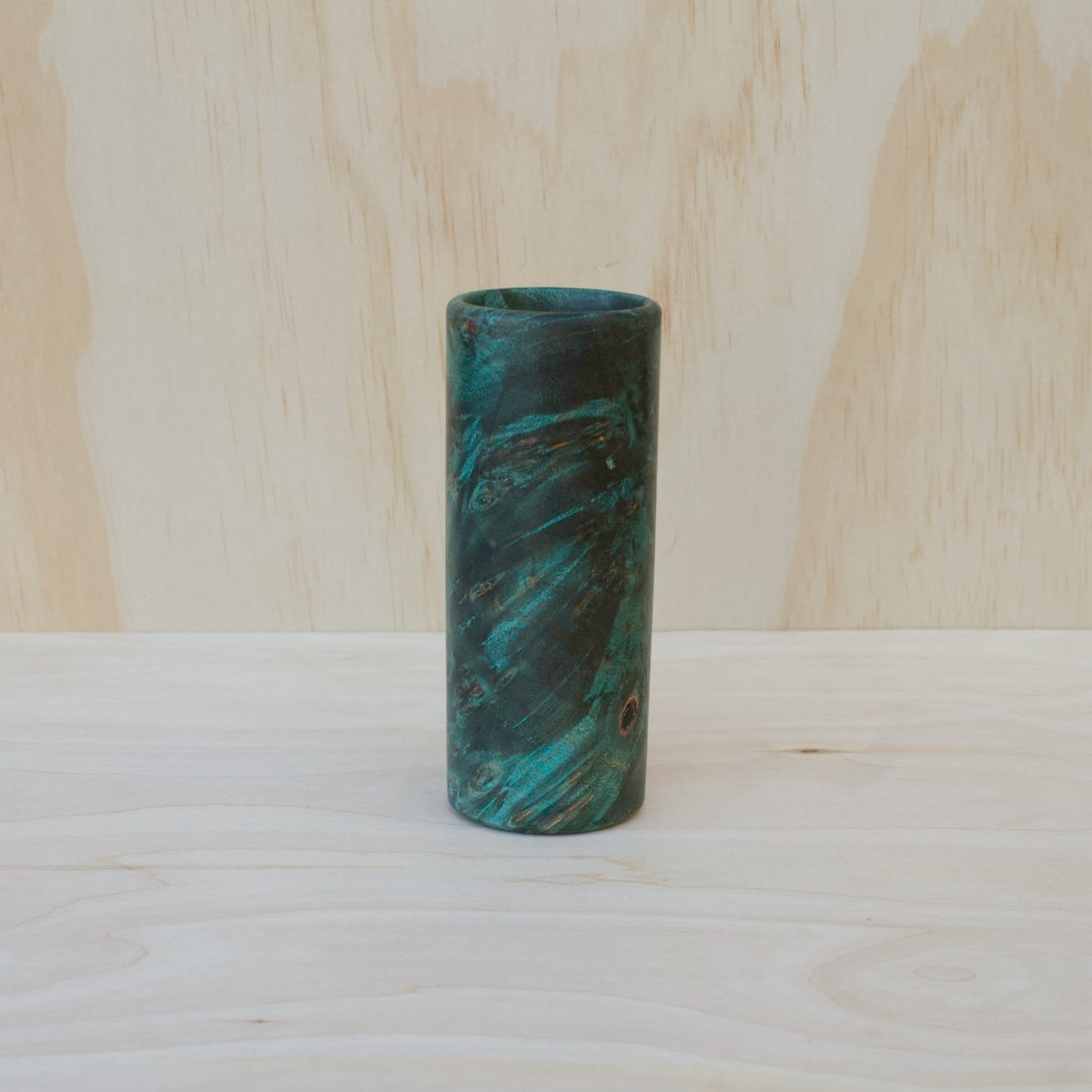 Mappa Burl Big Green Shot Glass