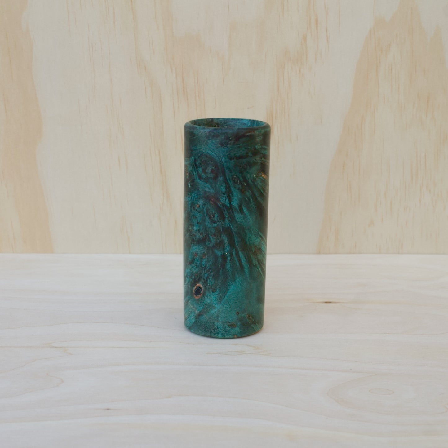 Mappa Burl Big Green Shot Glass