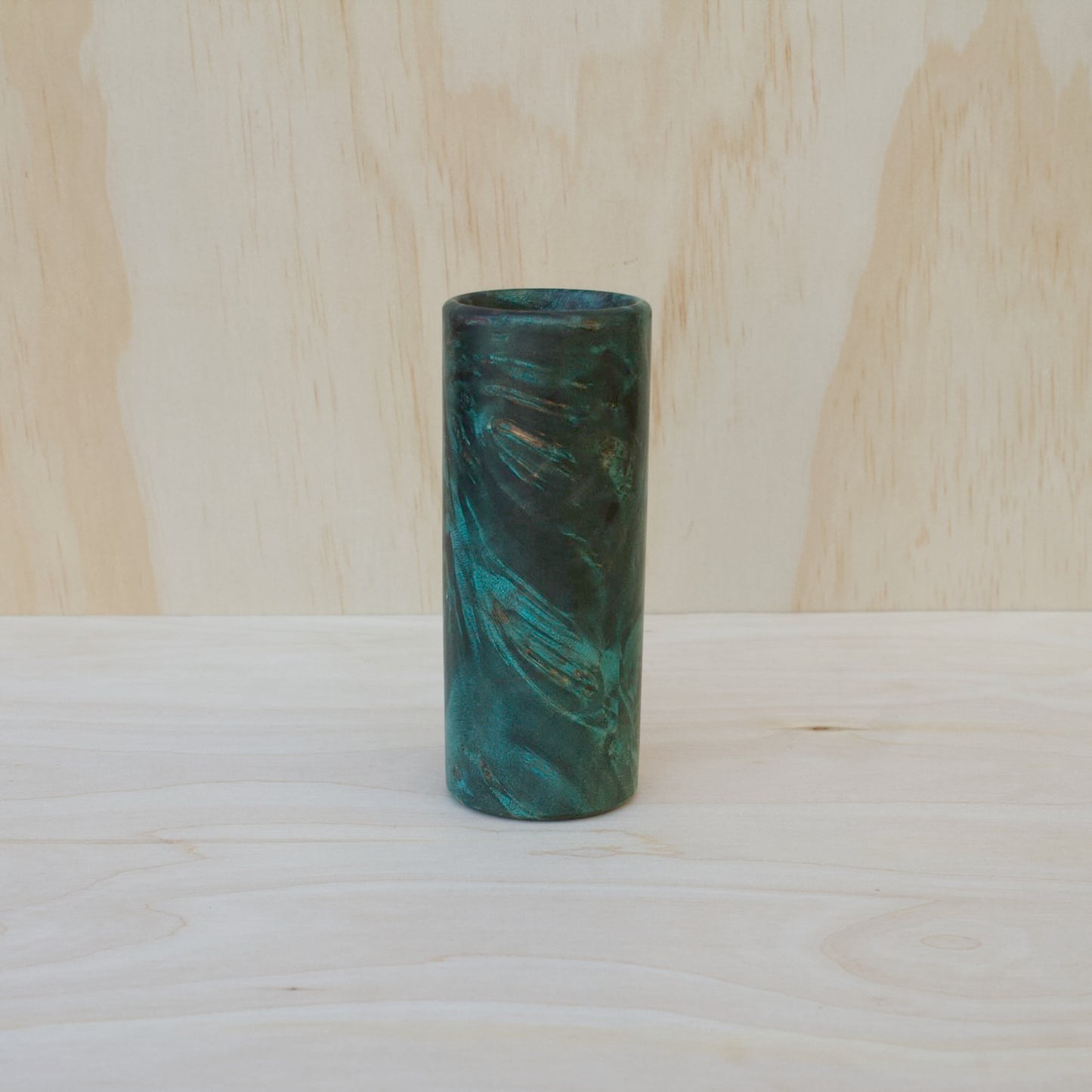 Mappa Burl Big Green Shot Glass
