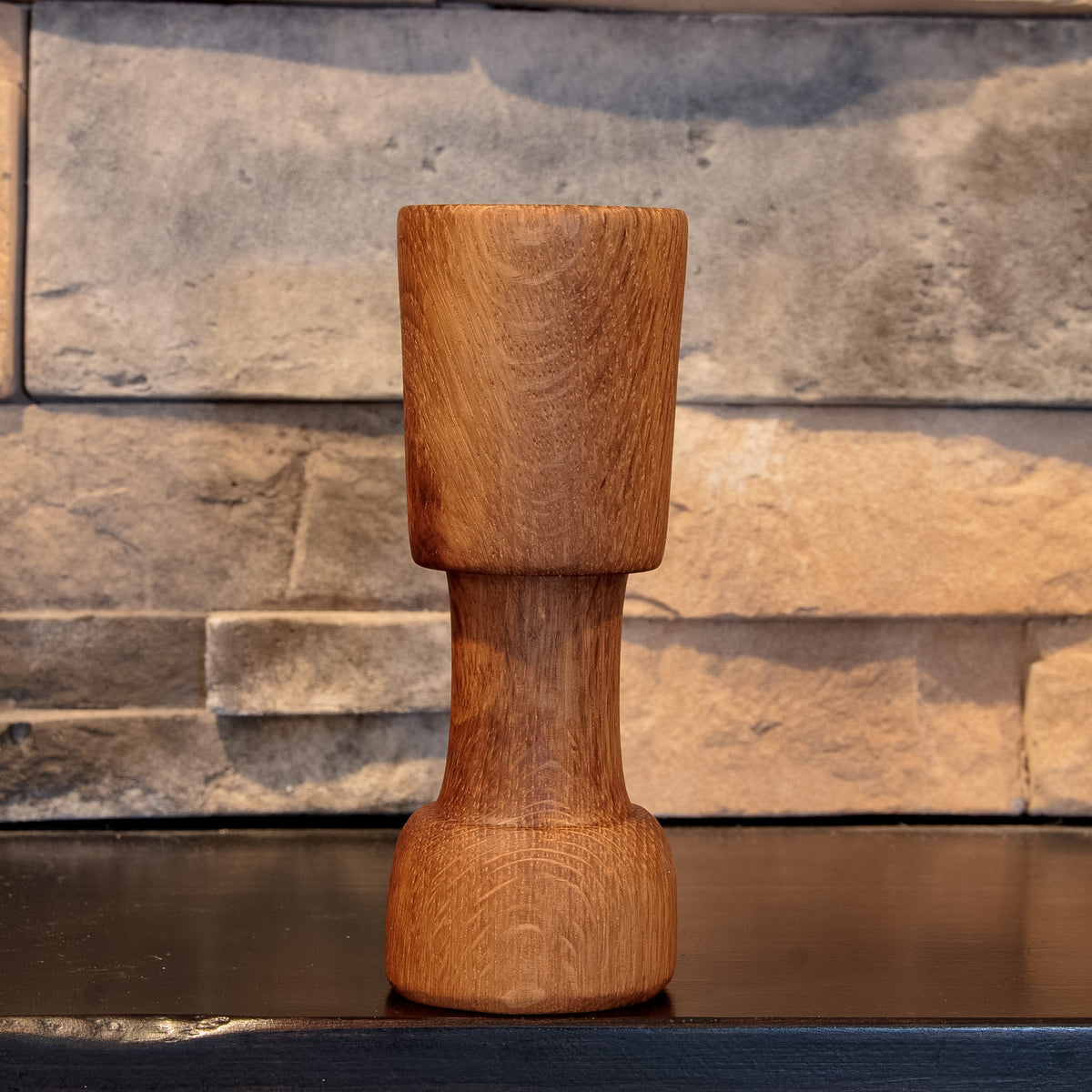 The Witness showing curved oak ray figure across both drinking ends and the narrowed center